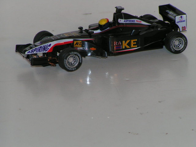 1/32ND SCALE F1