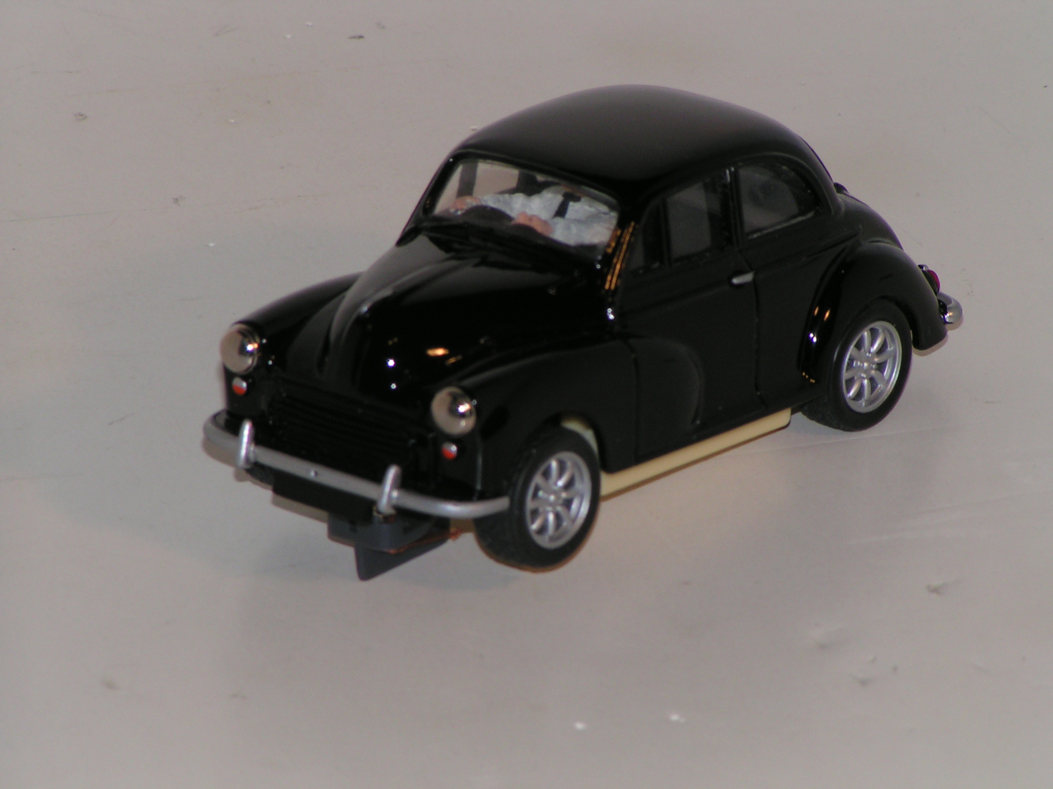 1/32 MORRIS MINOR