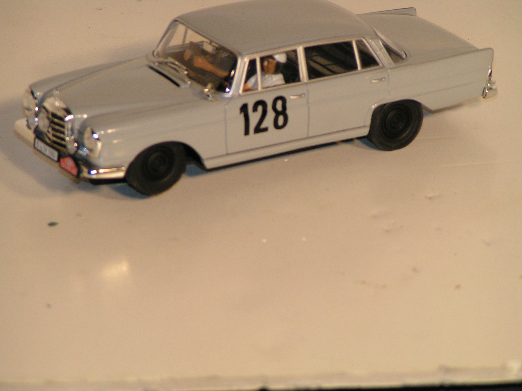 1/32 MERCEDES-BENZ 220 SE.WINNER RALLYE MONTE CARLO,1960.