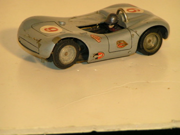 1/32ND SCALE LOLA. MADE 1960-61