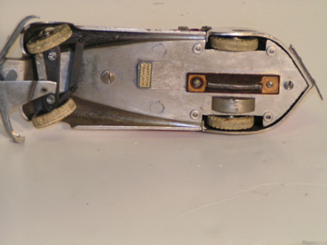 BOTTOM OF SALMSON SLOTLESS CAR MADE IN 1937.