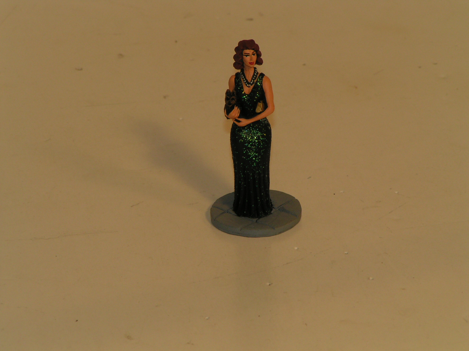 1/32ND SCALE FEMALE FIGURE FOR THE HISPANO SUIZA TYPE 68.