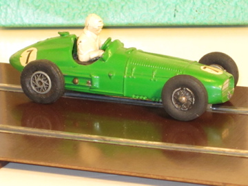 CLOSEUP OF THE 1/43RD SCALE DIECAST BRM. RARE