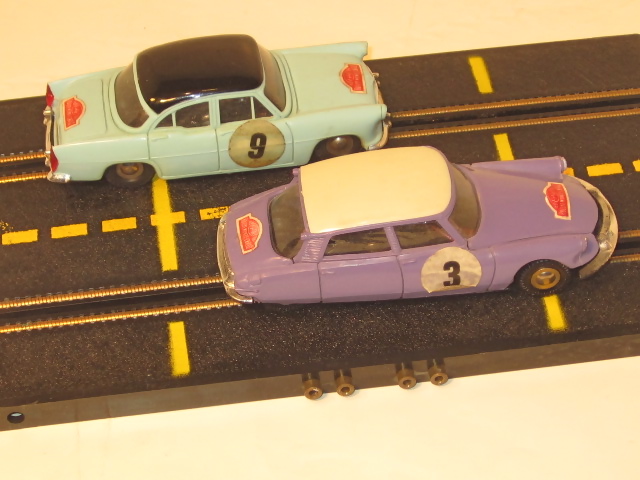 1/43rd scale Citroen DS and Simca