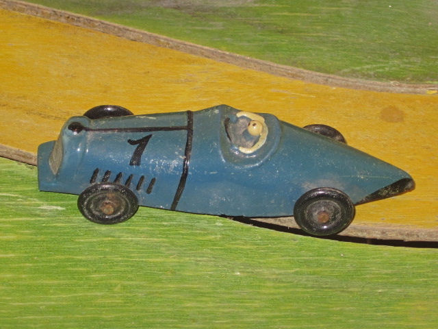 closeup of 1 of the 5 cars from the windup set