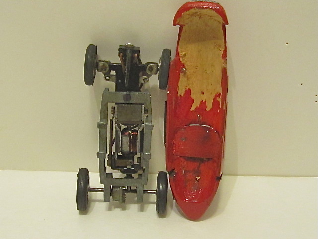 1/32ND SCALE ALFA ROMEO MADE IN 1958/59 WITH A EARLY MRRC ZINC CHASSIS