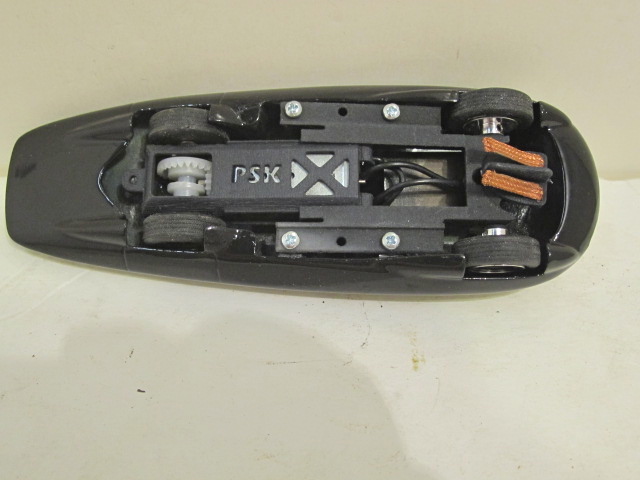 BOTTOM VIEW OF THE 1/32ND SCALE MG EX181.