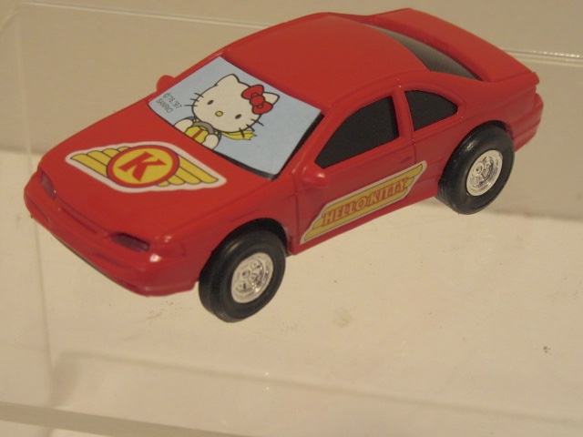 HELLO KITTY CAR,1/43RD