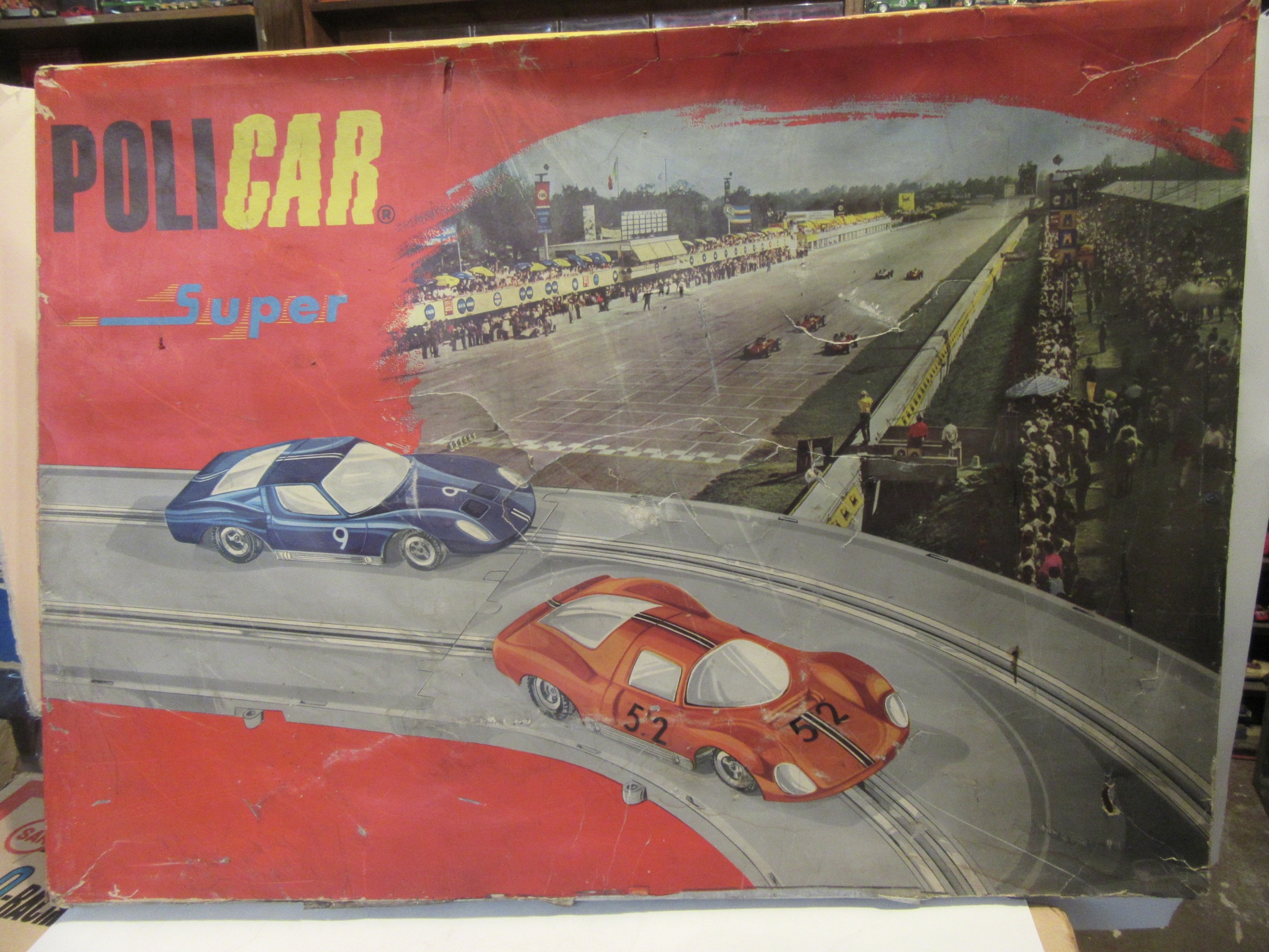  1/24TH SCALE 1967 SET 300SP WITH 2 VACUUM BODY CARS. VERY RARE