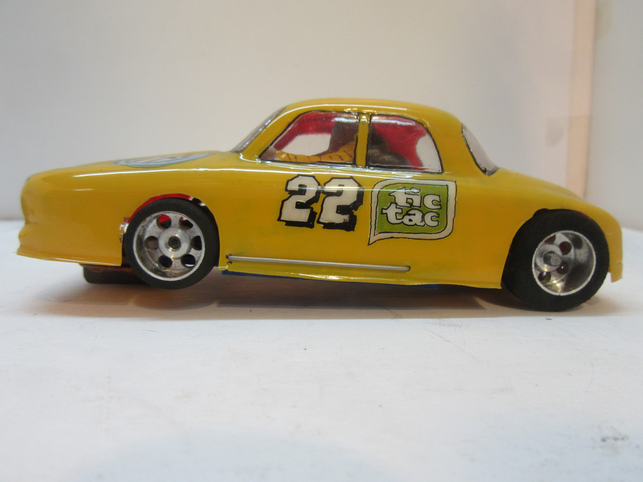 1/32ND SCALE RENAULT DAUPHINE GORDINI  