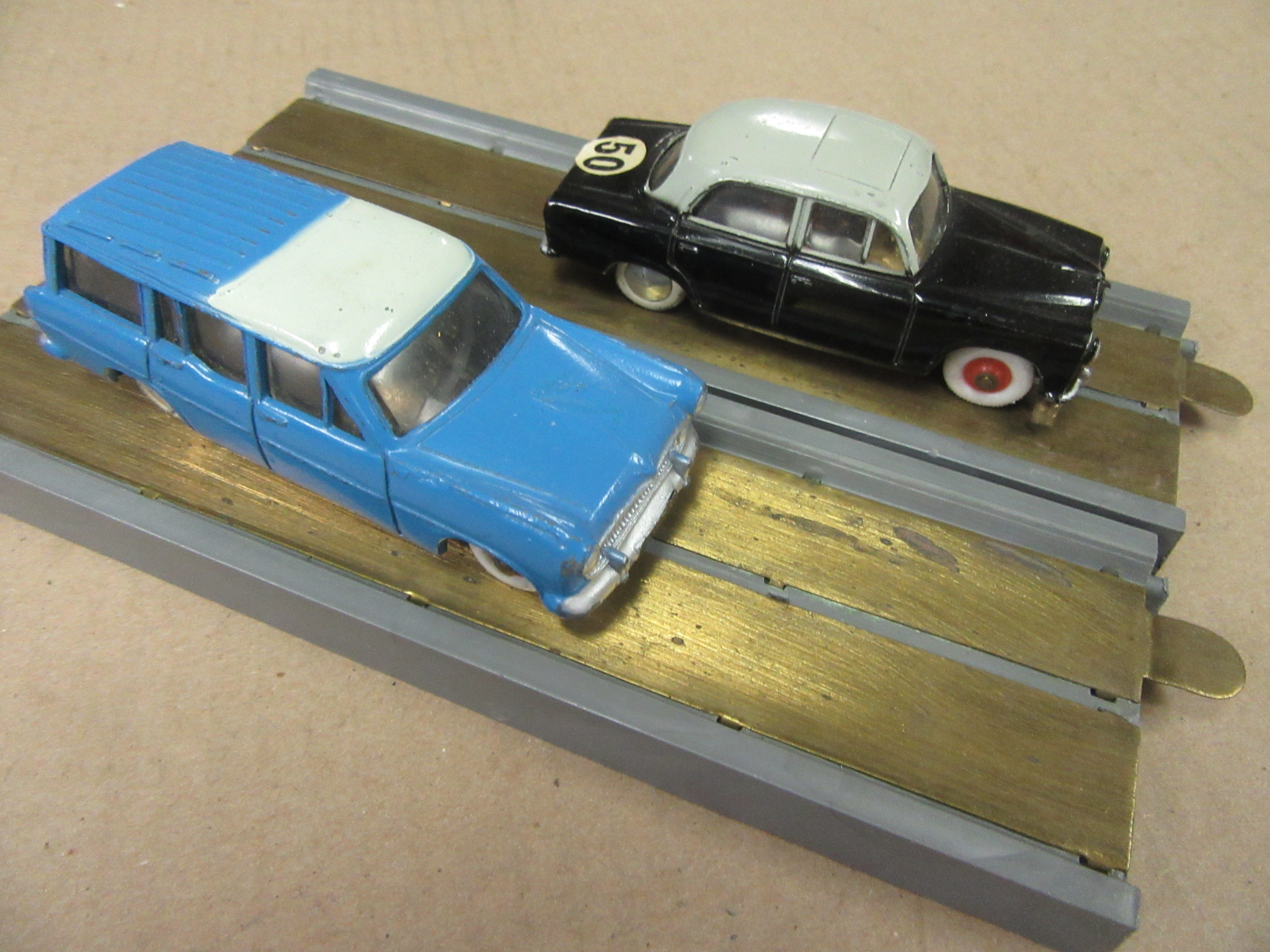 Diecast cars from Quiralu set #4 made in 1958