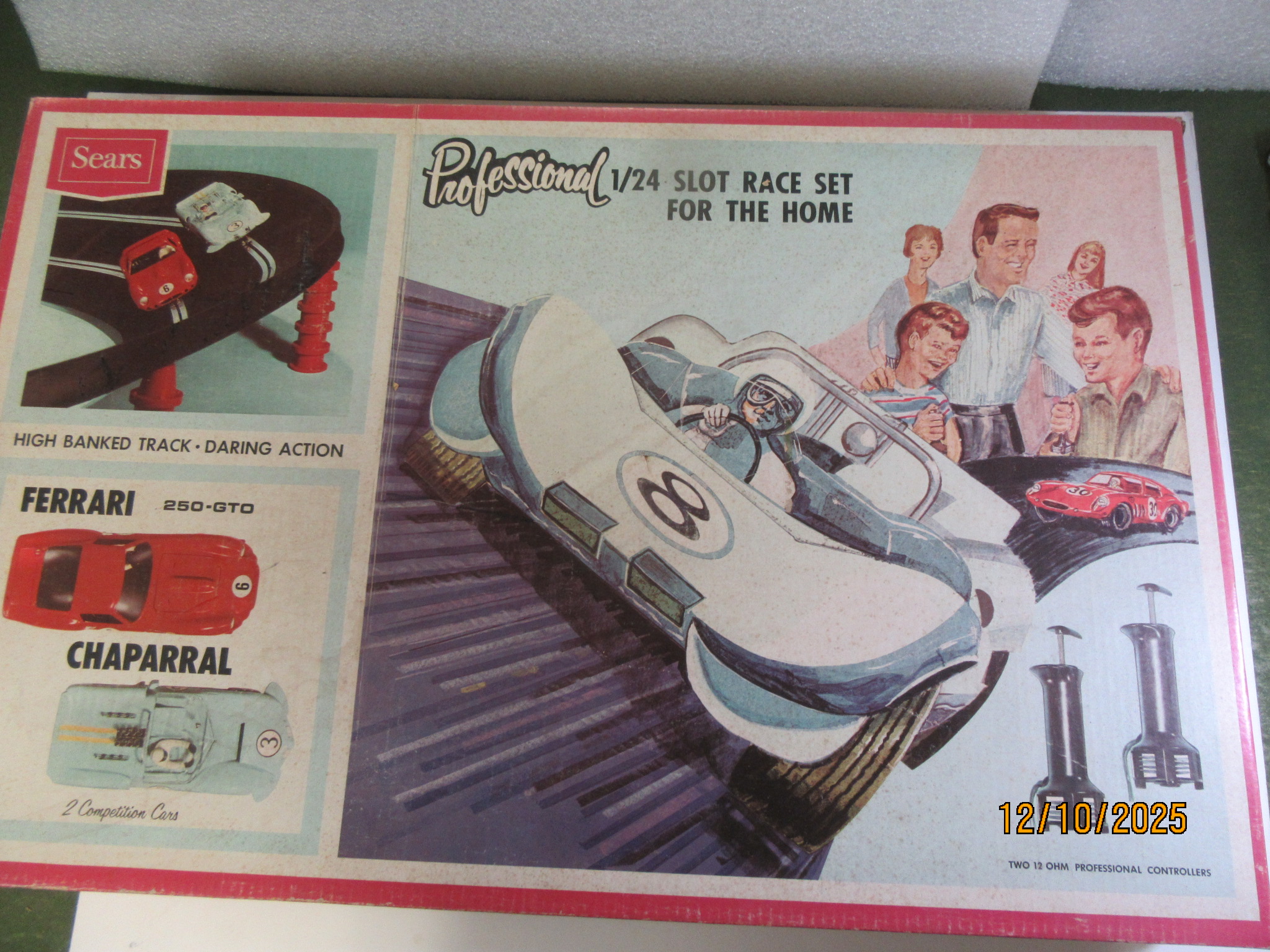 1/24TH SET WITH CHAPARRAL 2C & FERRARI 250 GTO