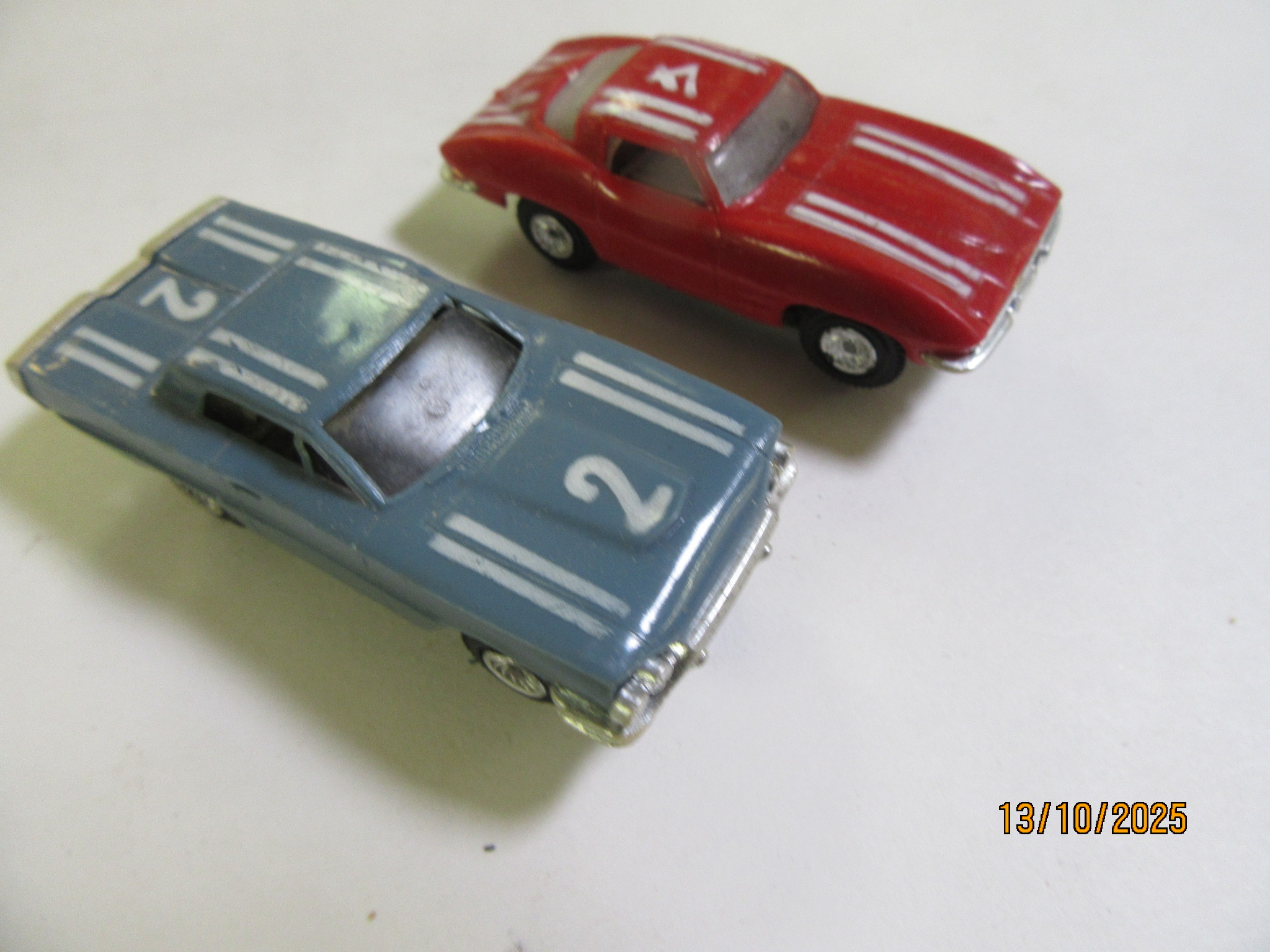 HOSCALE FORD T BIRD & CORVETTE STINGRAY FOR THE MATTERHORN SET