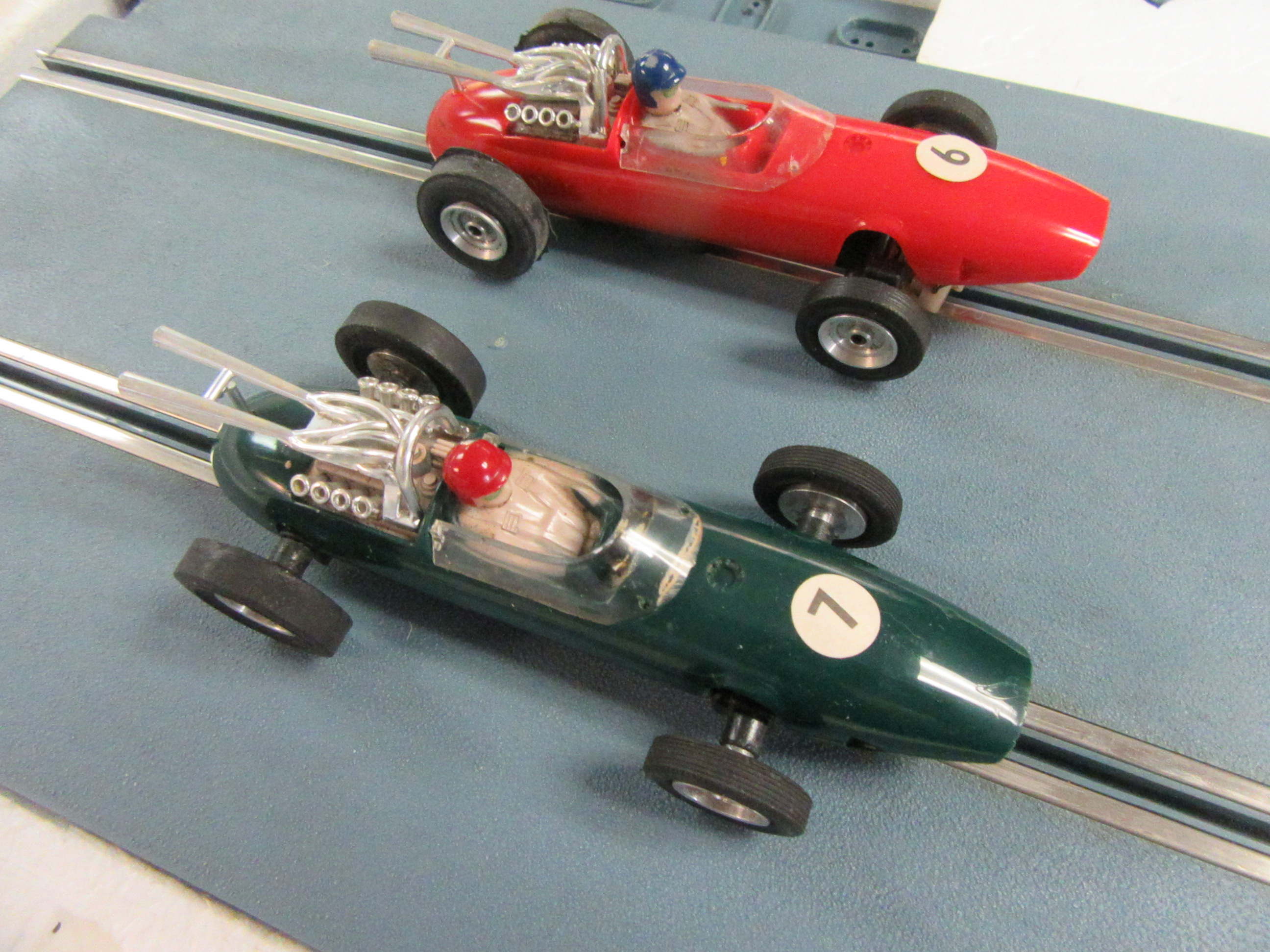 BOTH THE RED & GREEN ELDON 1964 LOTUS 34 FROM THE 1ST KITTY SET THESE COLORS WERE NEVER RELEASED IN THE USA. METAL WHEELS AND GEAR.