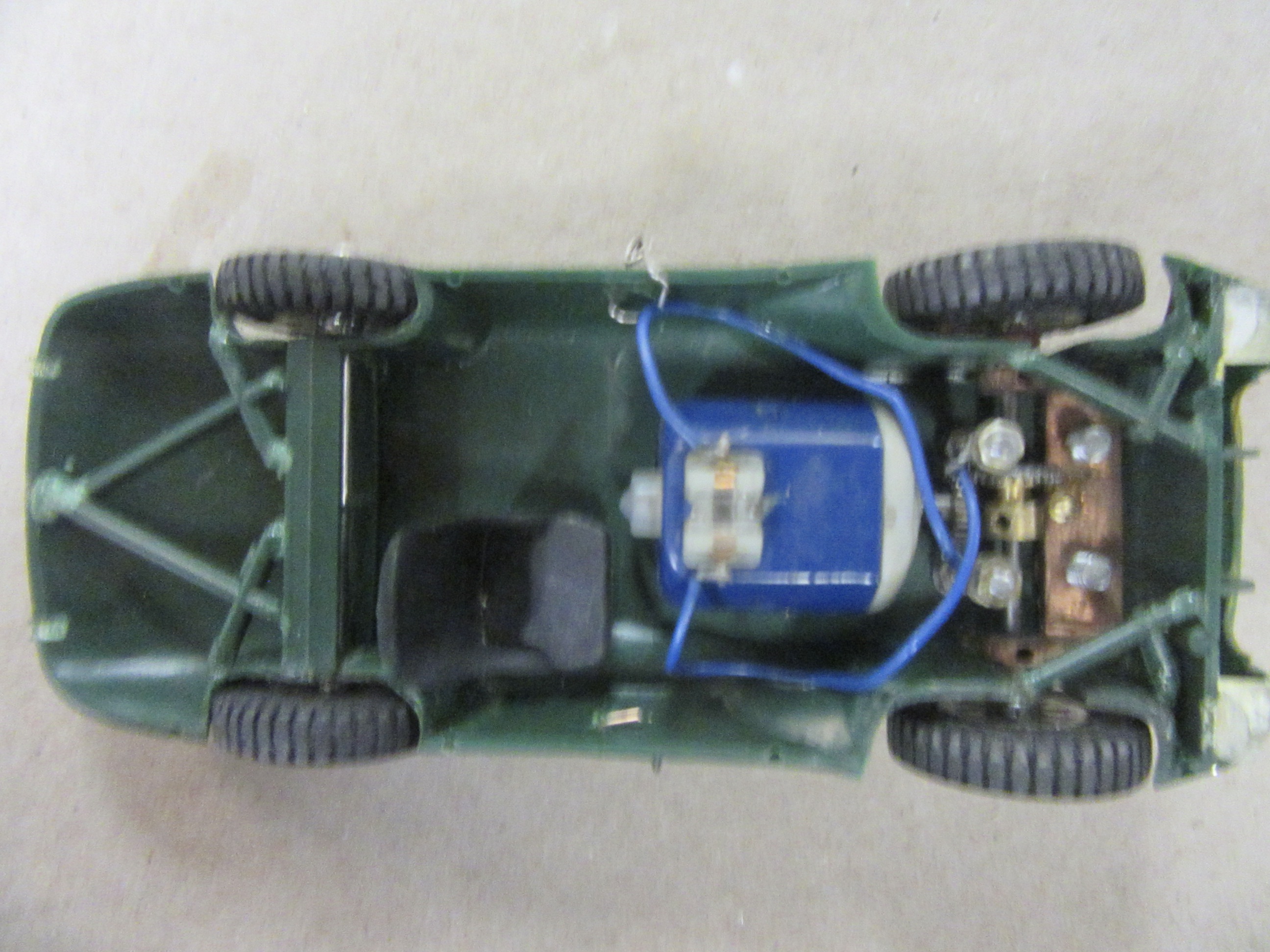 1/24TH SCALE MERIT ASTON MARTIN DB3 INTERIOR