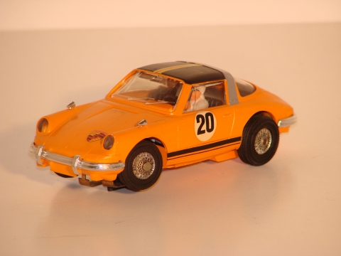 1/32 PORSCHE 911T TARGA