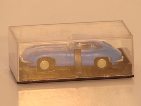 HO SCALE JAGUAR XKE MIB