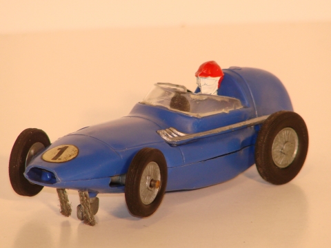 1/32 VANWALL WITH STEERING