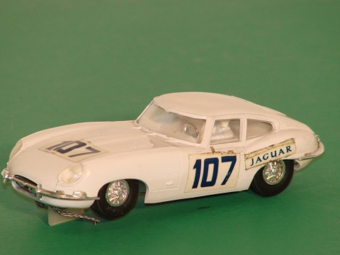 1/40TH SCALE JAGUAR XKE