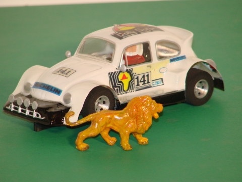1/32 VAC VW ON SAFARI