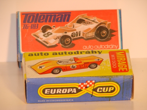 BOXES FOR 1/32ND SCALE CARS
