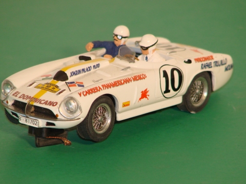 1/32ND SCALE PEGASO SPYDER PANAMERICANA,CJ-8,RTR