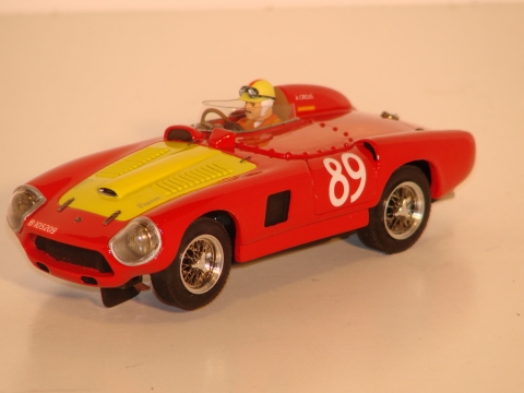 1/32ND SCALE PEGASO SPYDER CREUS,CJ-24,RTR