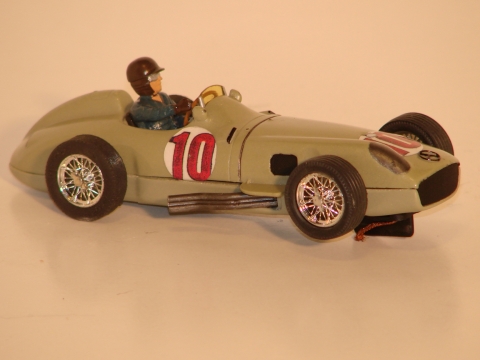 1/32ND SCALE MERCEDES W196.J M FANGIO.#42/100.
