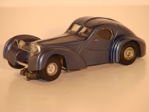 1/32ND SCALE FIBERGLASS BODY BUGATTI ATLANTIC 1937.