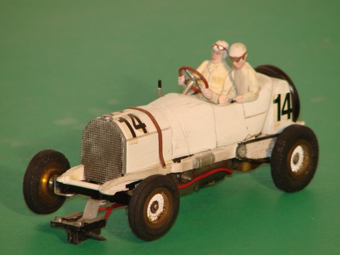 1/32ND SCALE WOOD BODY 1907 MERCEDES.