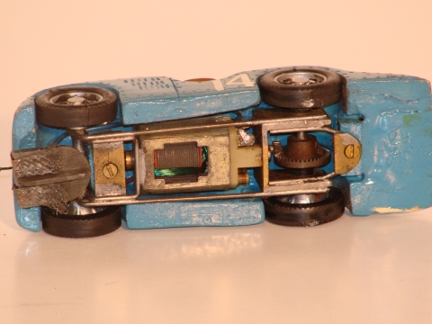 UNDERSIDE OF THE 1/32ND SCALE 1923 BUGATTI TANK.