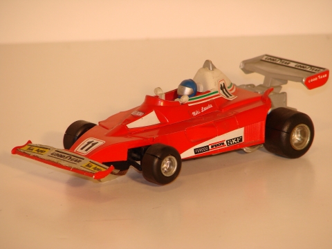 1/32ND SCALE FERRARI T3