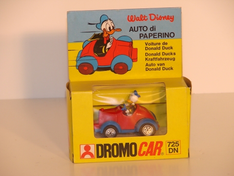 1/43RD SCALE DONALD DUCK MIB