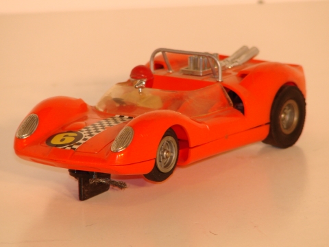 1/32ND SCALE LOTUS 40