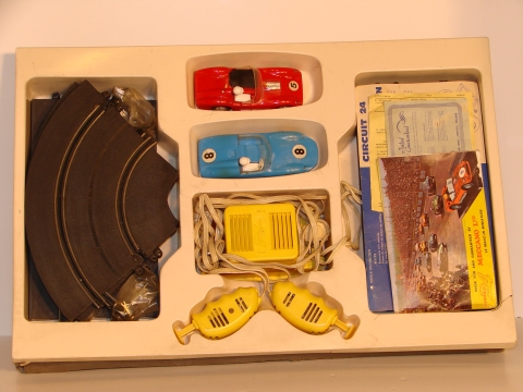 TYPICAL 1/30TH SCALE SET. AC MOTOR