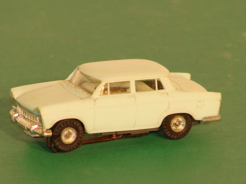 HO SCALE FIAT 1800