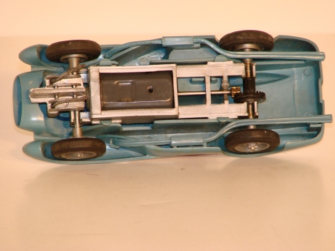 BOTTOM OF THE 1/32ND SCALE FERRARI TR, 2ND VERSION WITH 6 VOLT MOTOR