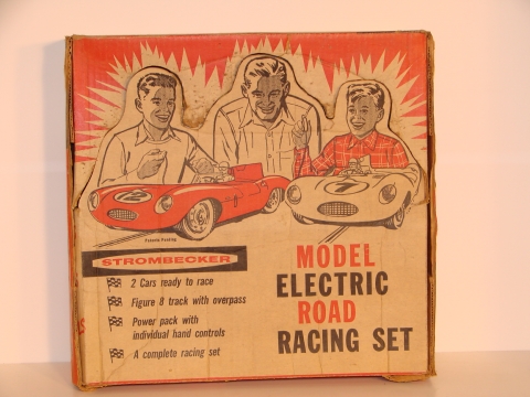 BOX TOP OF THE 1/32ND SCALE SET MADE IN 1960