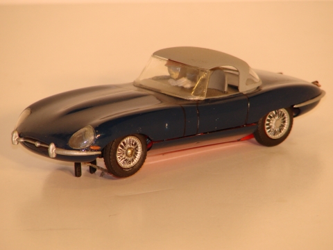 EARLY 1/32ND SCALE JAGUAR XKE
