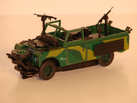 1/32ND SCALE JEEP COMANDO