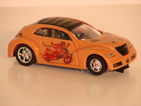 1/32ND SCALE PT CRUISER