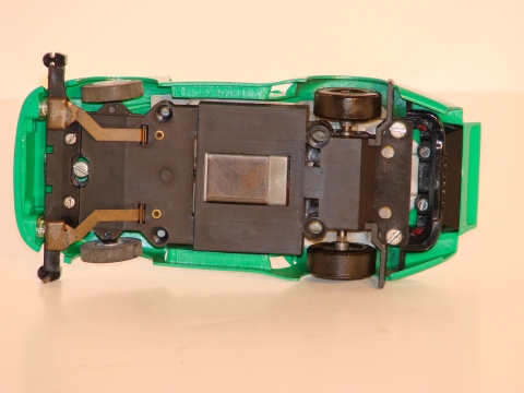 BOTTOM OF THE SLOTLESS PORSCHE 911 RSR