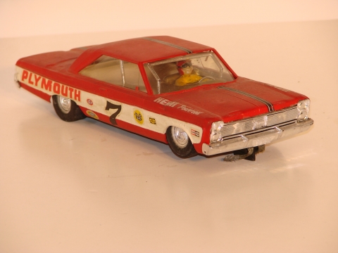1/25 PLYMOUTH FURY