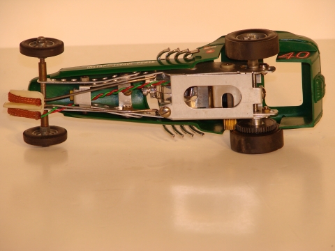 BOTTOM OF THE 1/24 DRAGSTER