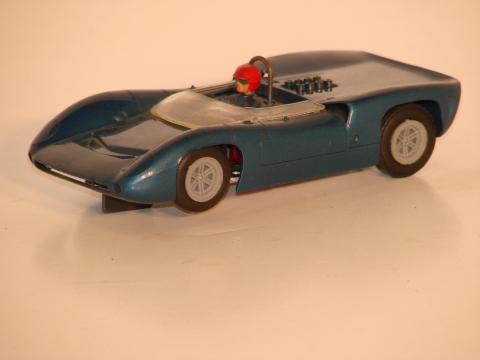 1/32ND SCALE LOLA T70