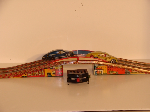 2 1/43 RAILCARS RACING ON THE TINPLATE OVERPASS,FROM THE 1937 SET,RARE