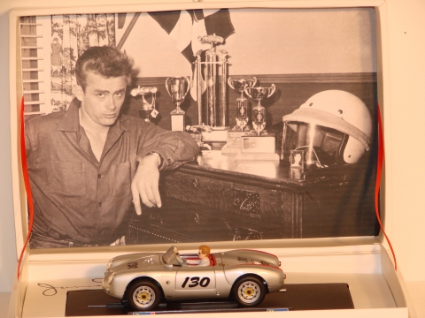 1/32ND SCALE JAMES DEAN PORSCHE 550 SPYDER