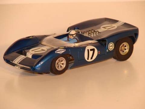 1/24 LOLA T70