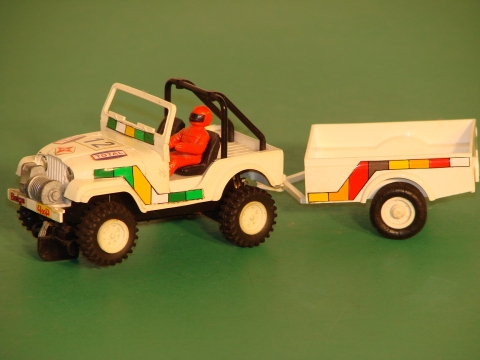 1/43 JEEP,4 WHEEL DRIVE