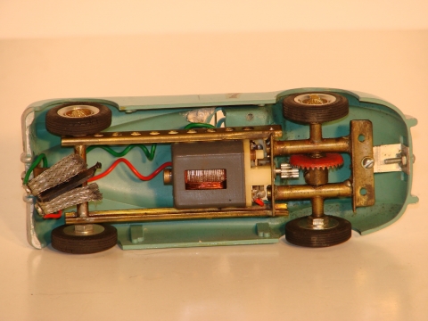 BOTTOM OF THE JAG XK 120